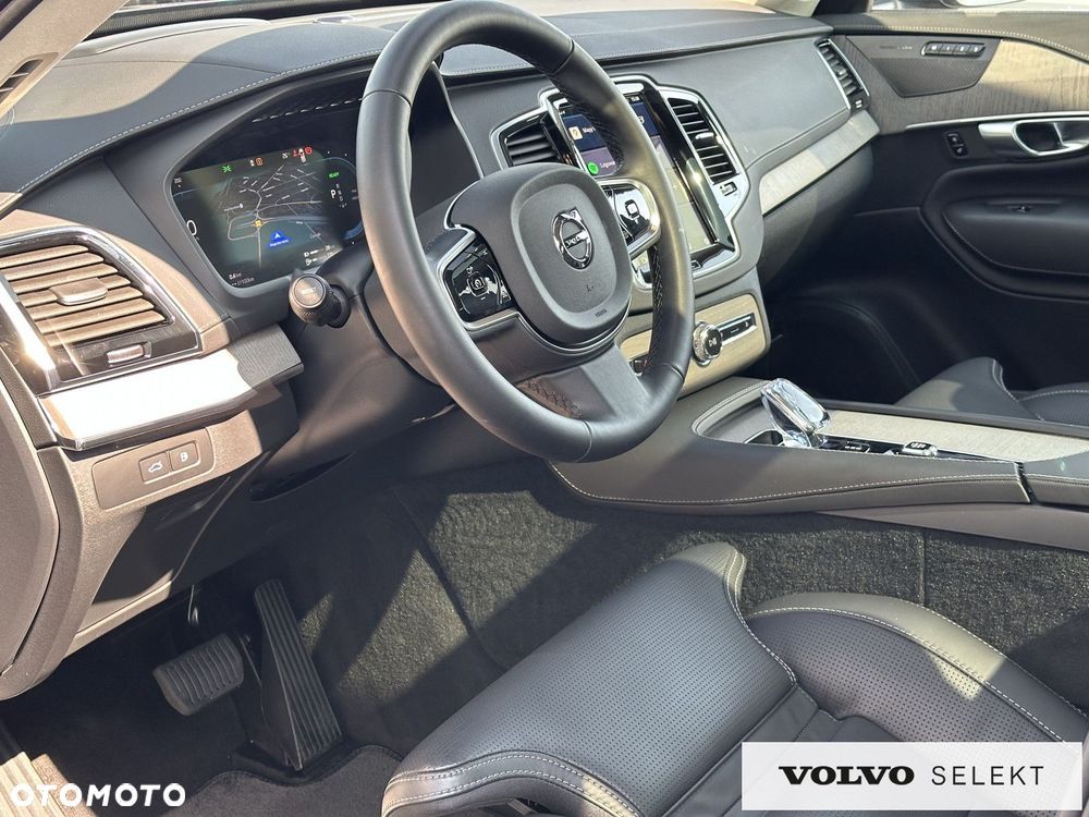 Volvo XC 90 - 23
