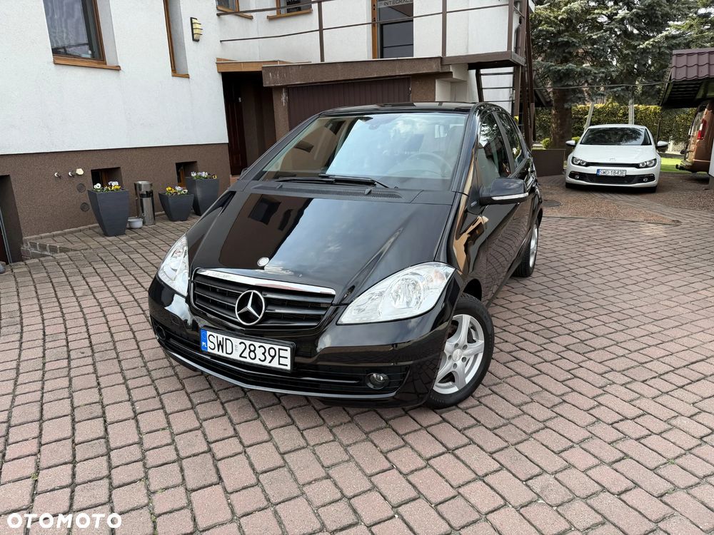 Mercedes-Benz Klasa A 150 Elegance Edition 10 - 1