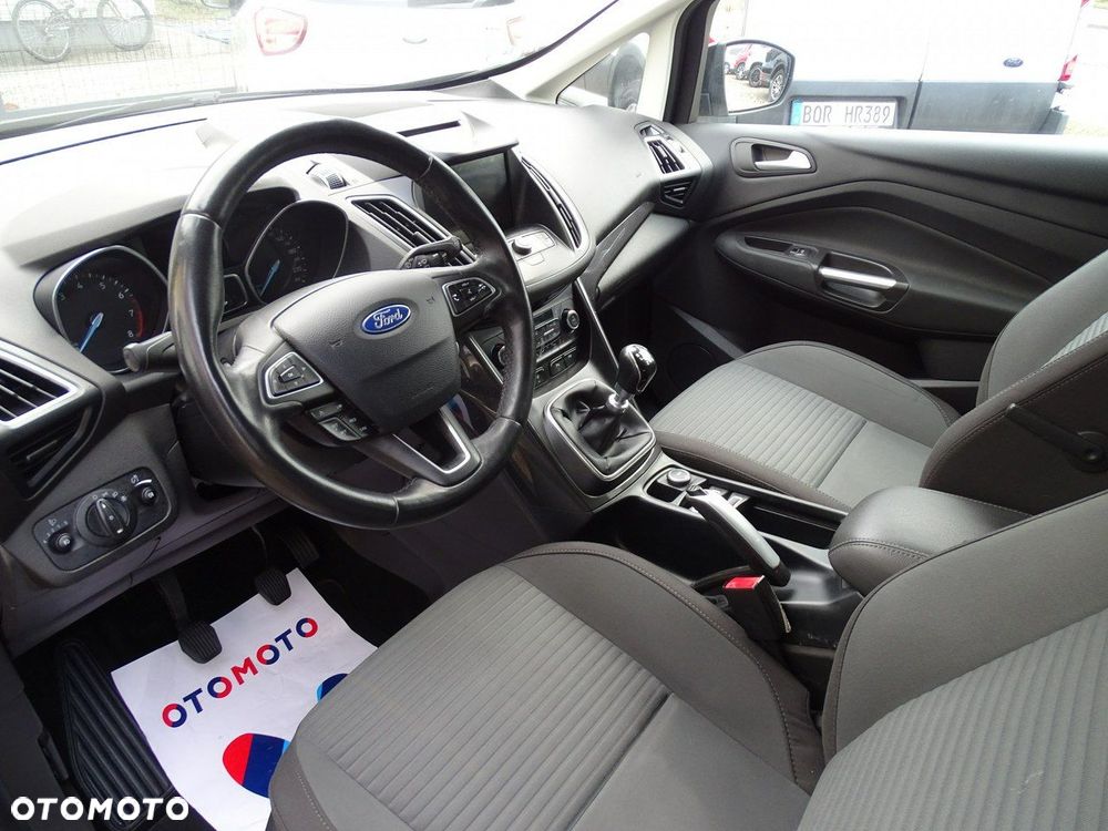 Ford Grand C-MAX - 15