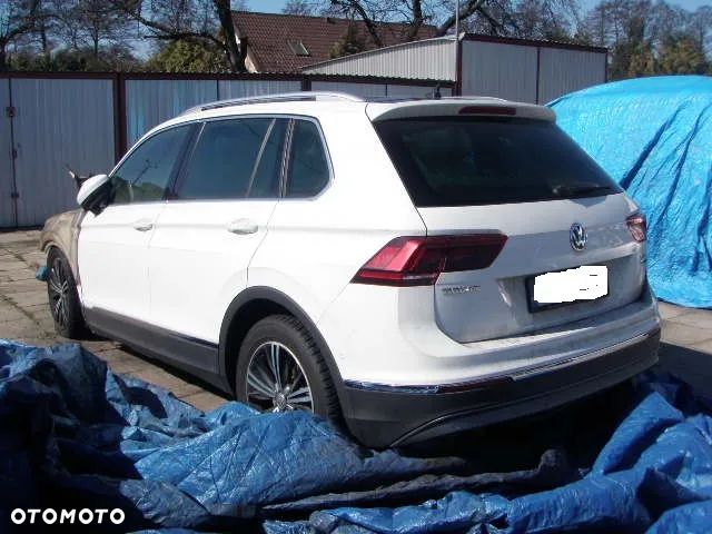 Volkswagen Tiguan 2.0 TSI 4Mot Comfortline DSG - 2