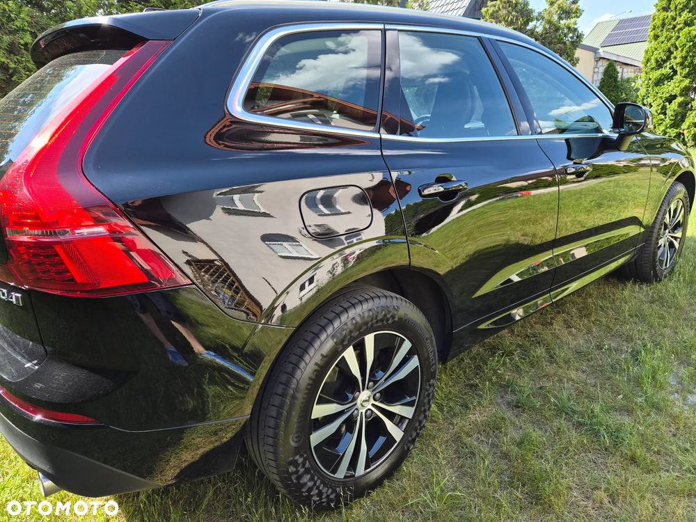 Volvo XC 60 D4 AWD Momentum Pro - 26