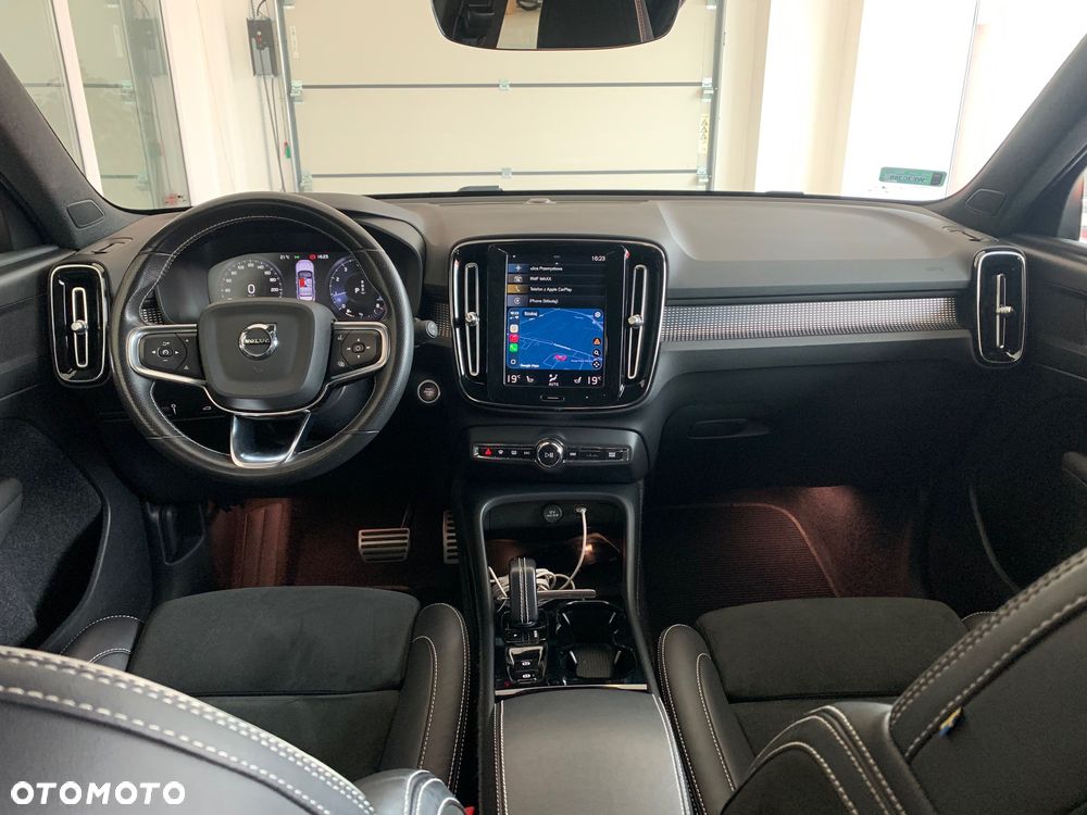 Volvo XC 40 T3 R-Design - 7