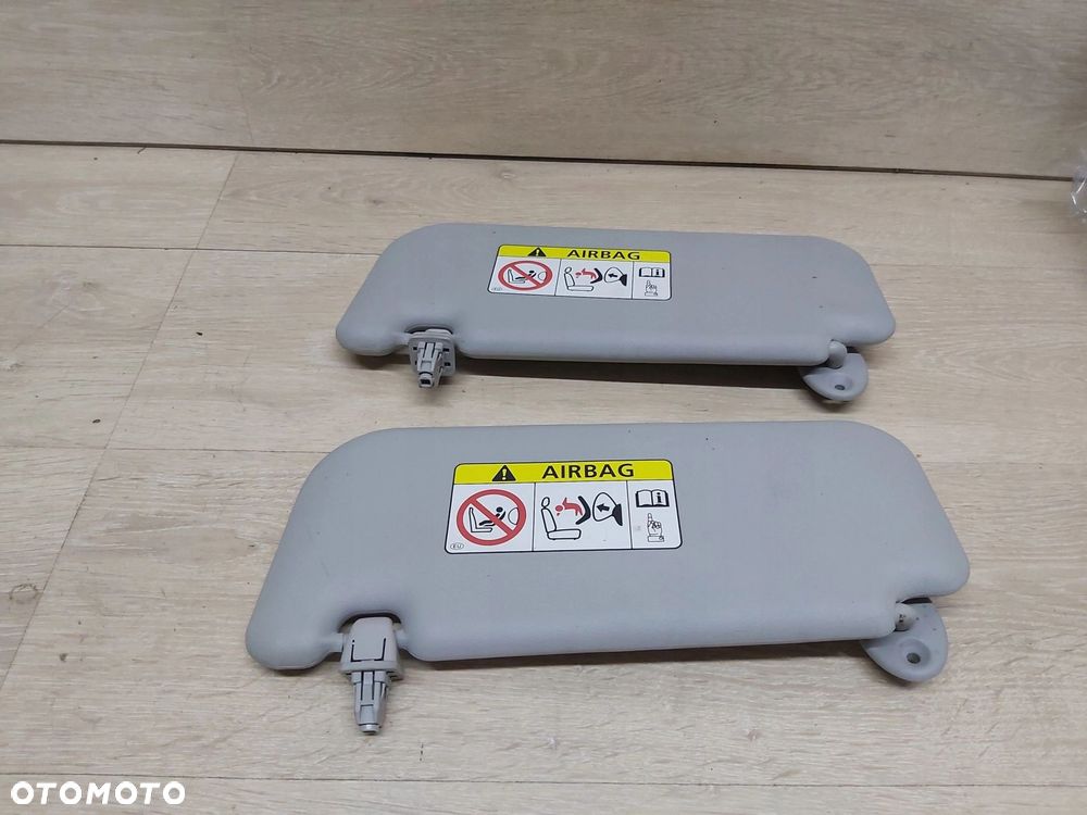 Toyota Auris II osłona przeciwsłoneczna prawa daszek słoneczko prawe - 4