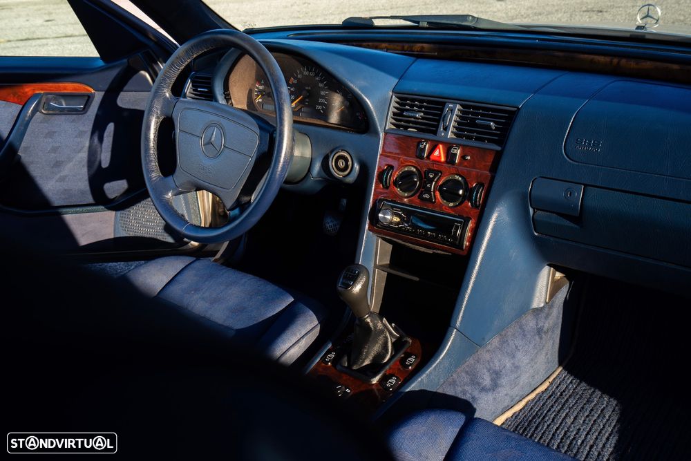Mercedes-Benz C 250 TD Elegance - 2