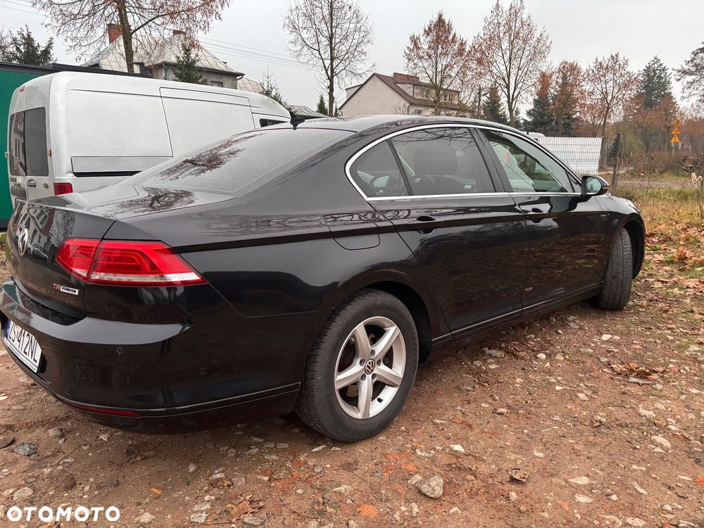 Volkswagen Passat ver-1-8-tsi-bmt-comfortline-dsg - 5