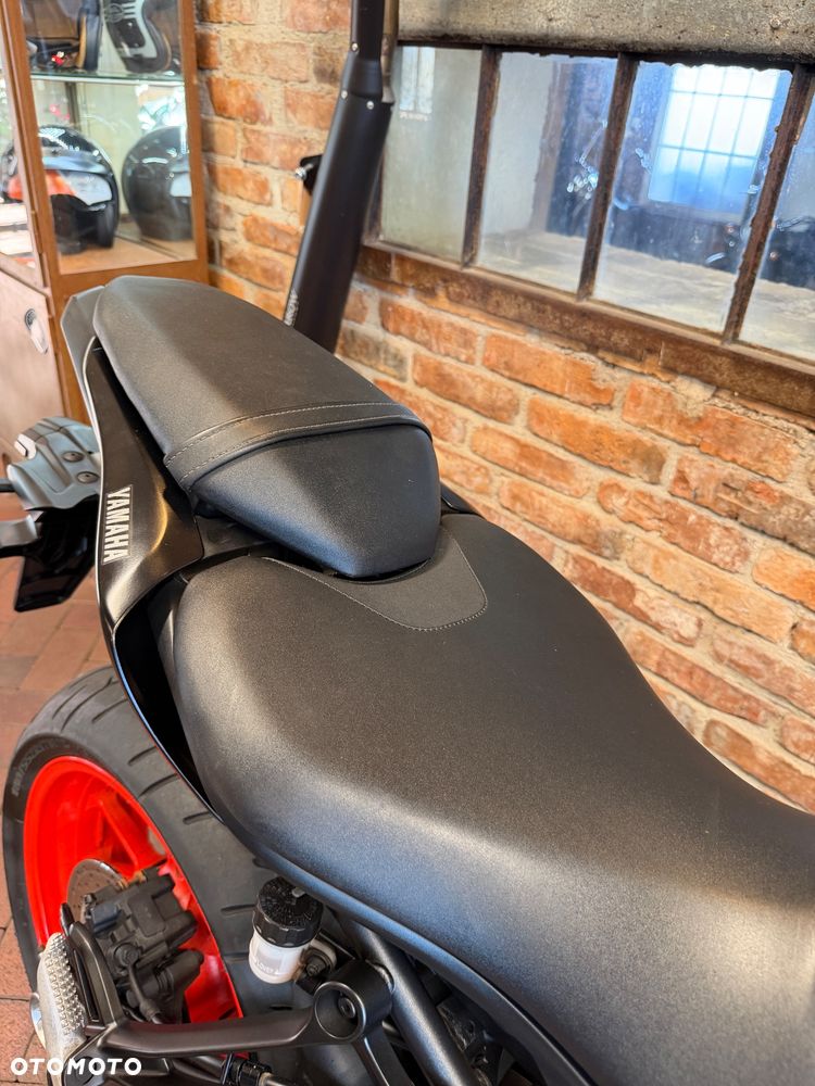 Yamaha MT - 21