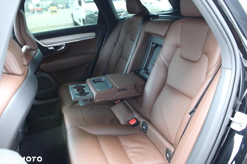 Volvo V90 - 27