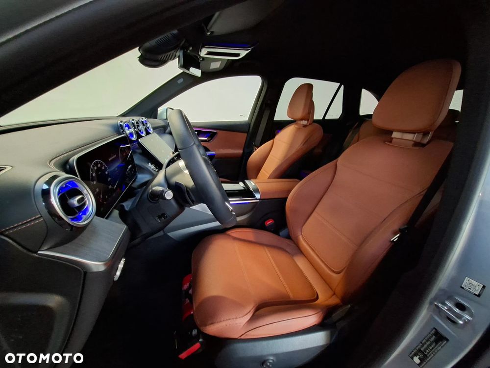 Mercedes-Benz GLC 300 e PHEV 4-Matic Avantgarde - 10