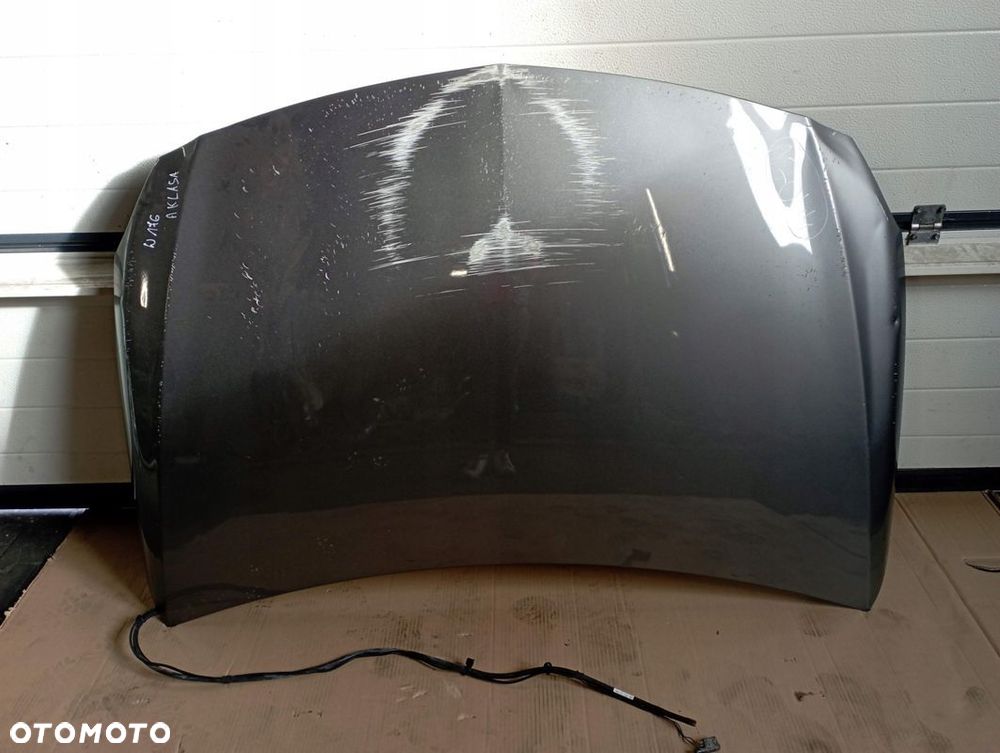 MERCEDES W176 A KLASA MASKA POKRYWA SILNIKA - 1