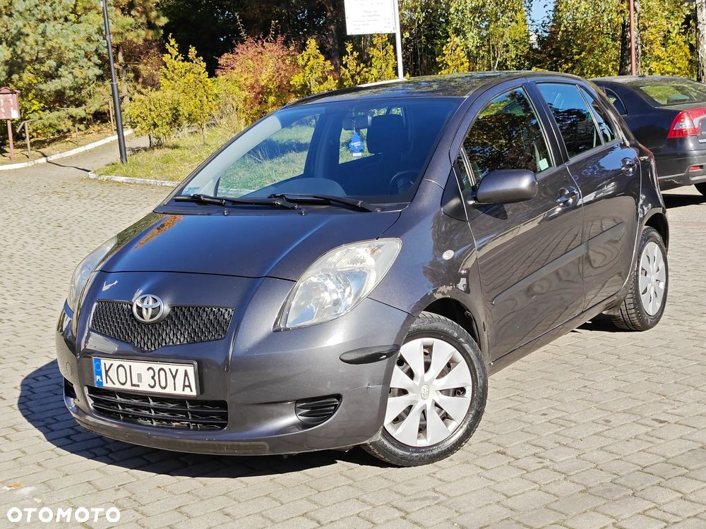 Toyota Yaris 1.3 Luna A/C - 35