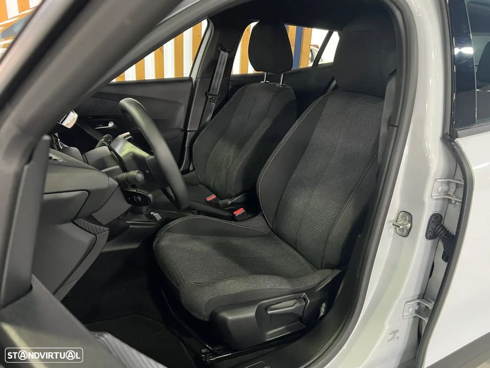 Peugeot 2008 - 10