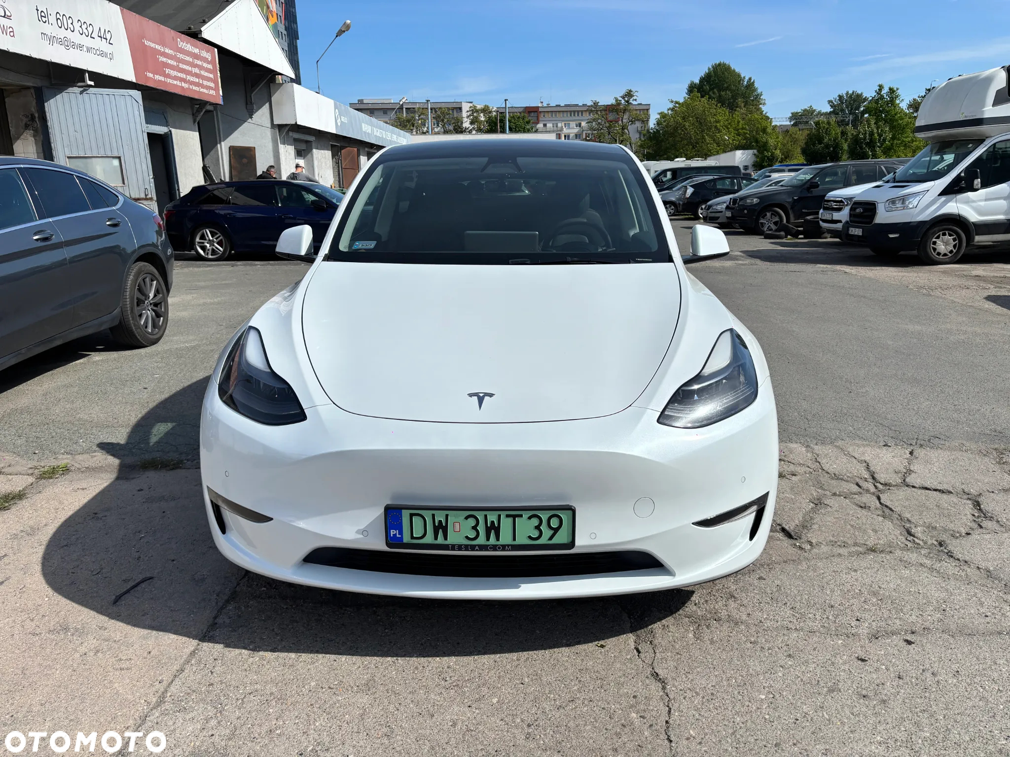 Tesla Y Long Range AWD - 2