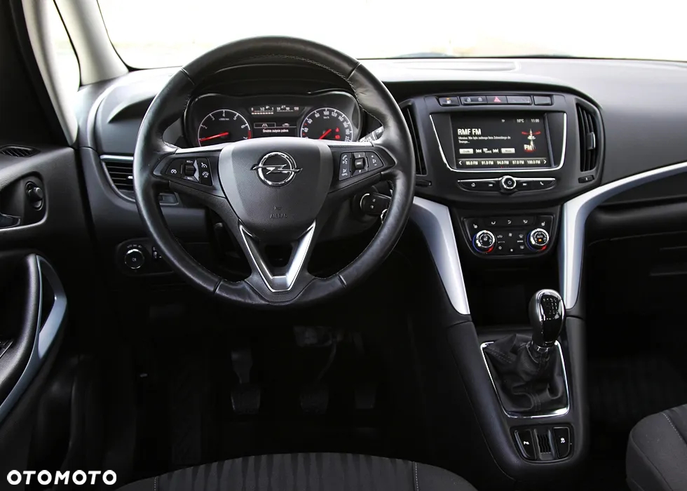 Opel Zafira 1.6 T Elite - 22