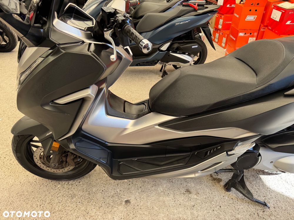 Honda NSS - 16