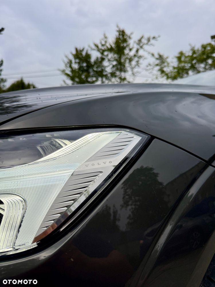 Volvo XC 60 B4 D AWD Inscription - 18