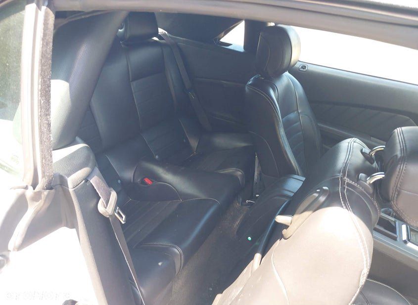 Ford Mustang 3.7 V6 - 10