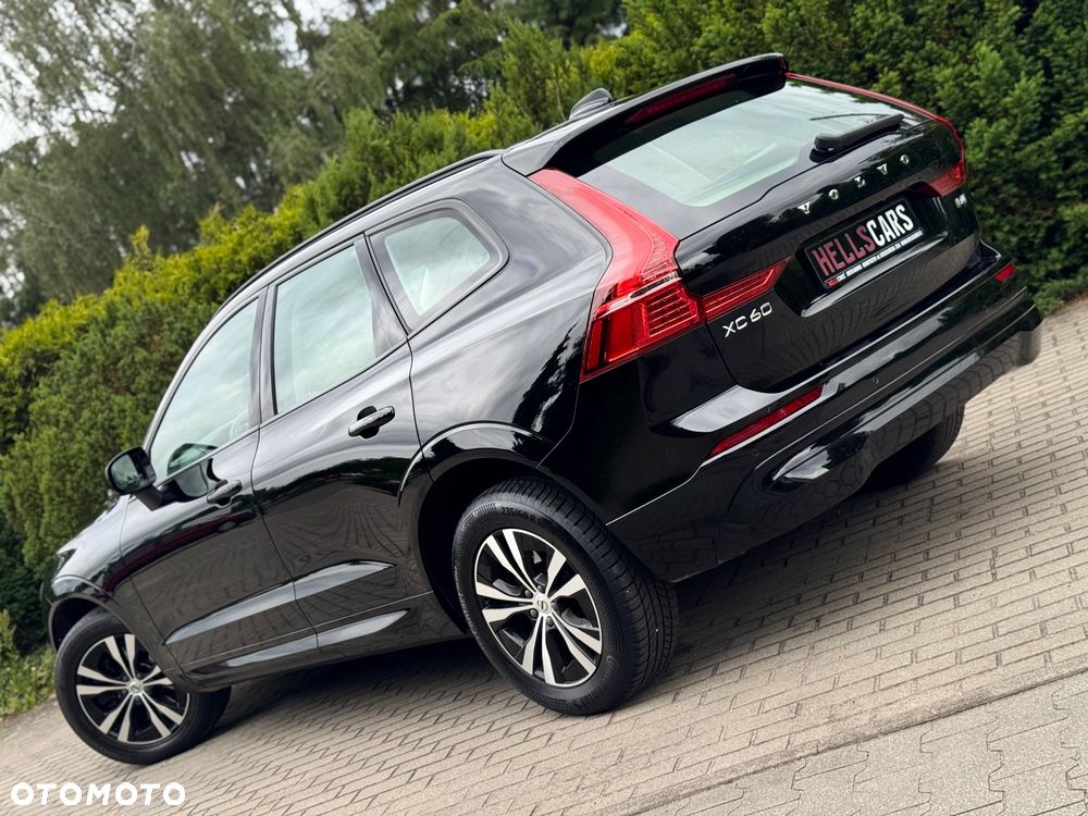 Volvo XC 60 B4 D AWD Geartronic Momentum Pro - 15