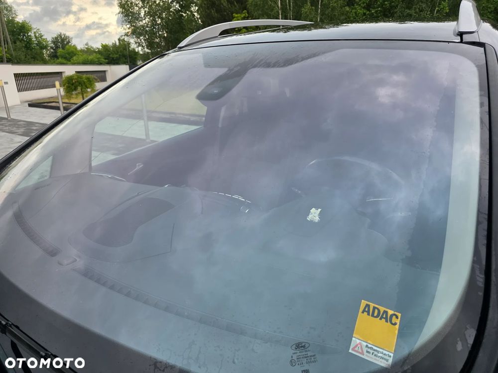 Ford Grand C-MAX - 14