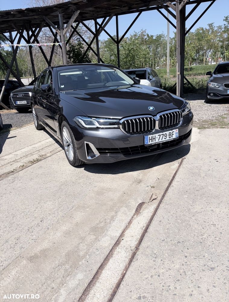 BMW Seria 5 520e Aut. Luxury Line - 8
