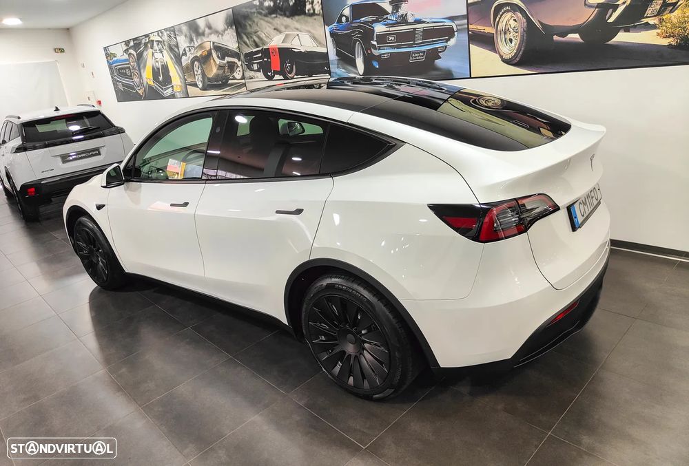 Tesla Model Y Tração Traseira - 26