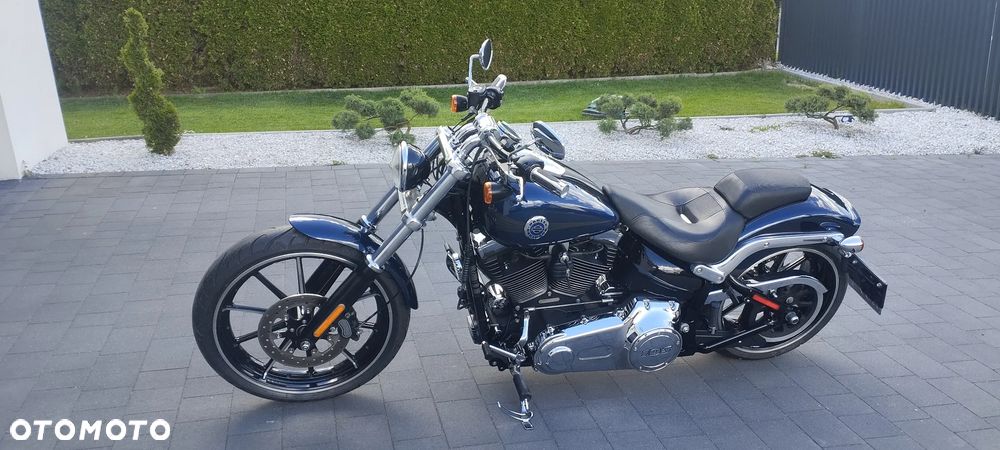 Harley-Davidson FXSB Breakout - 10