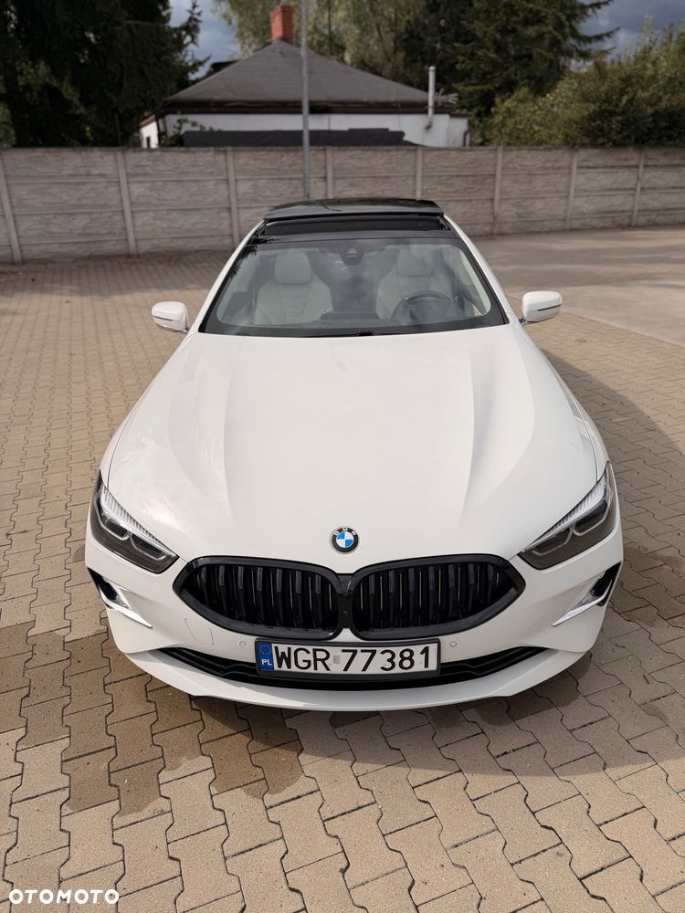 BMW Seria 8 840i xDrive - 14