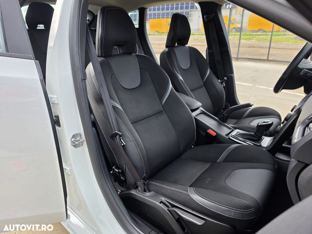 Volvo V40 - 14