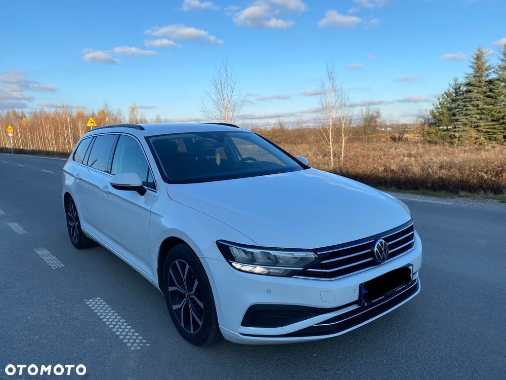 Volkswagen Passat 1.5 TSI EVO Business DSG - 1