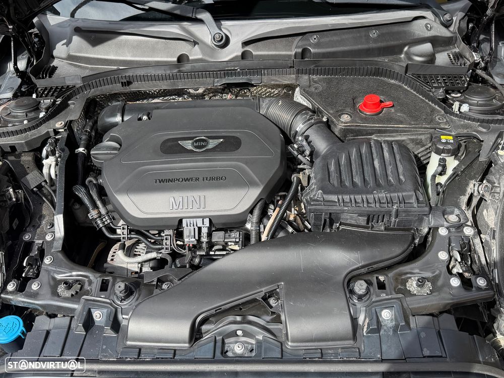 MINI 5 Portas Cooper D - 17