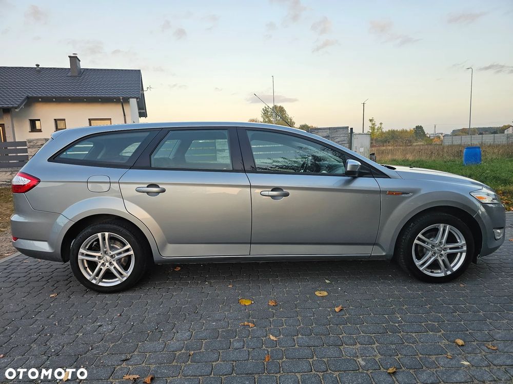 Ford Mondeo - 16
