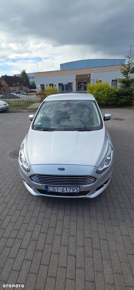 Ford S-Max 2.0 TDCi Titanium PowerShift - 2