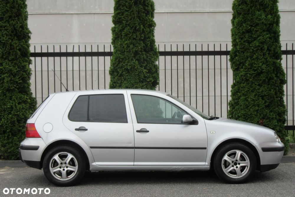 Volkswagen Golf - 7