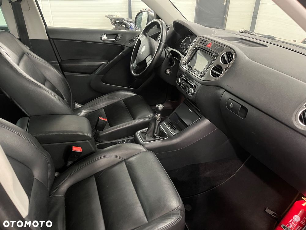 Volkswagen Tiguan 2.0 TDI DPF BlueMotion Technology Life - 16