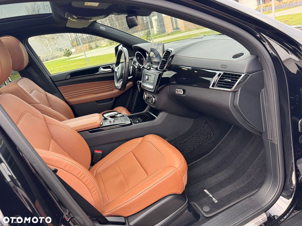 Mercedes-Benz GLE - 20