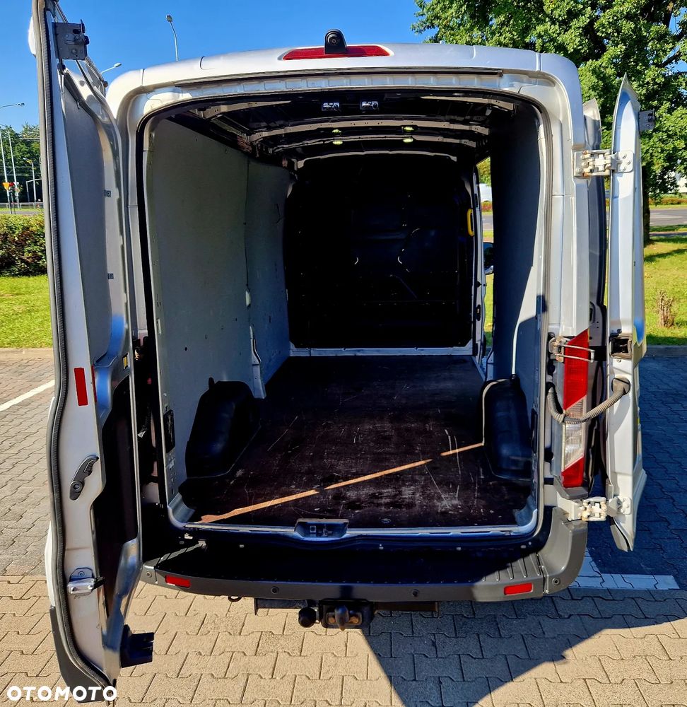 Ford Transit - 10
