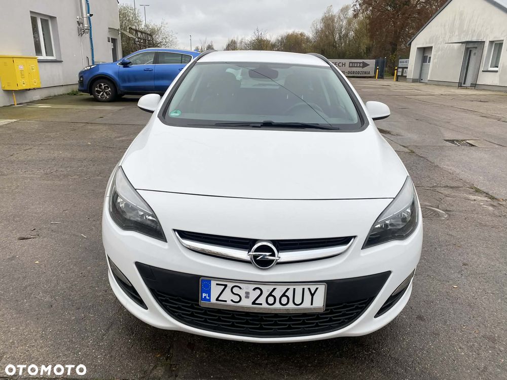 Opel Astra 1.6 CDTI DPF ecoFLEX Start/Stop Style - 2