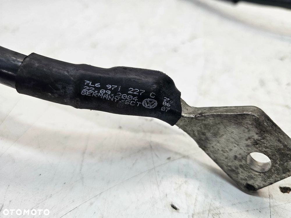 PRZEWÓD AKUMULATORA+ SKRZYNKA ROZDZIELCZA AUDI Q7 4L 7L6971227C - 7