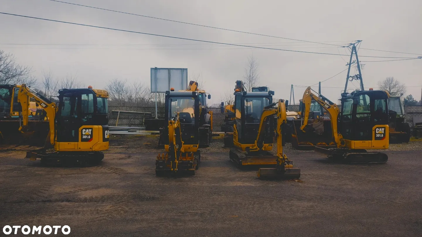 Caterpillar 301,6 - 12