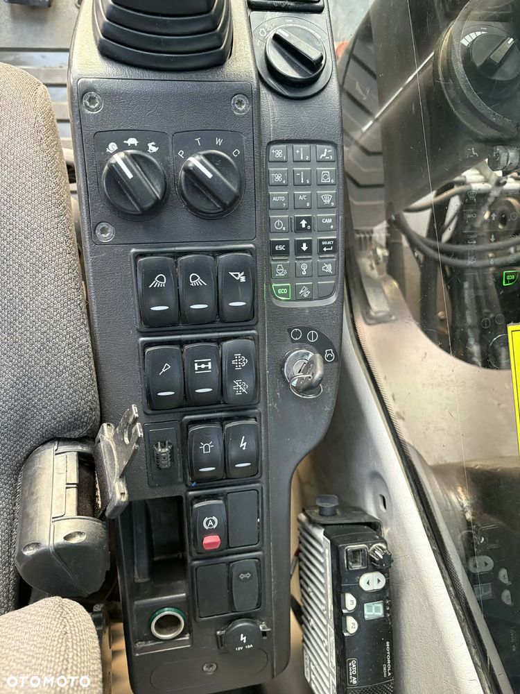 Volvo EW 140D ROTOTILT STEELWRIST SYSTEM 3D LEICA ZESTAW - 24