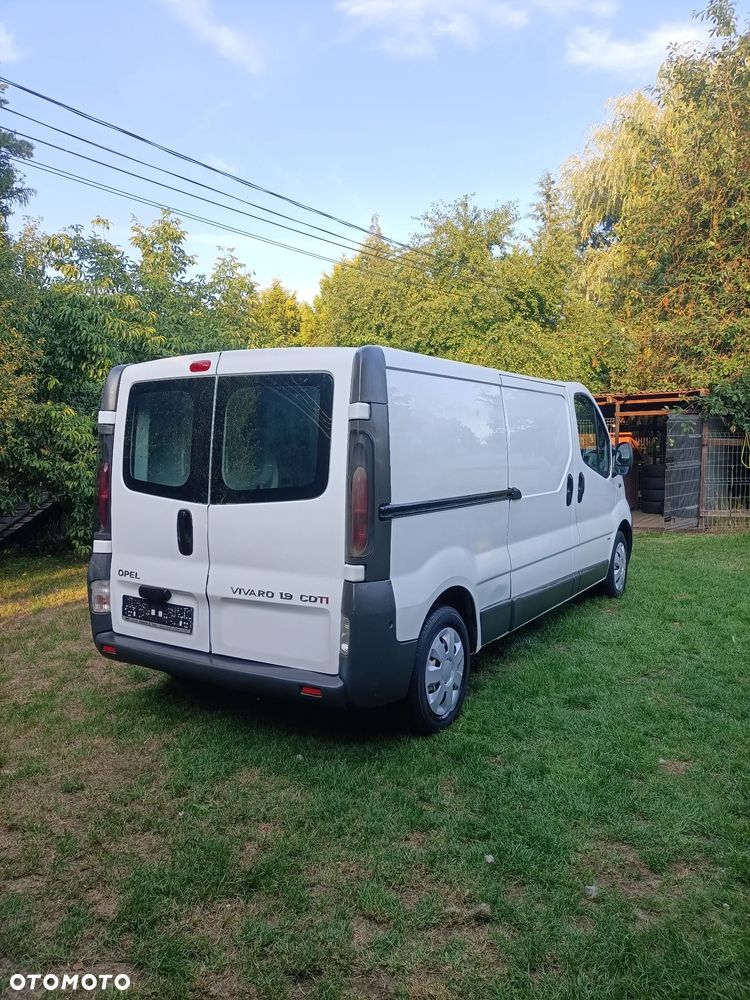 Opel Vivaro - 4