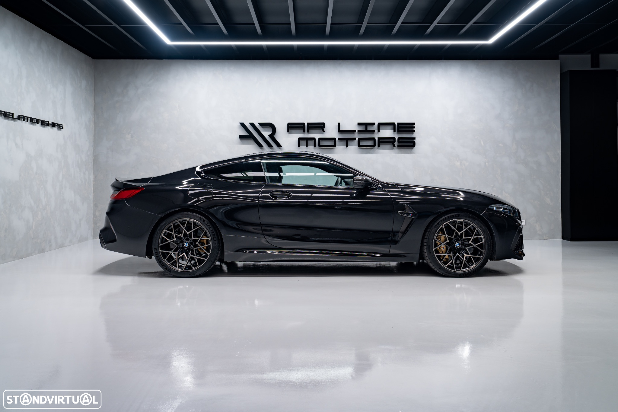 BMW M8 Competition - 11