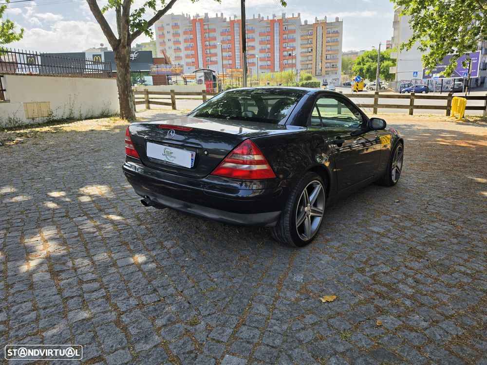 Mercedes-Benz SLK 200 - 3