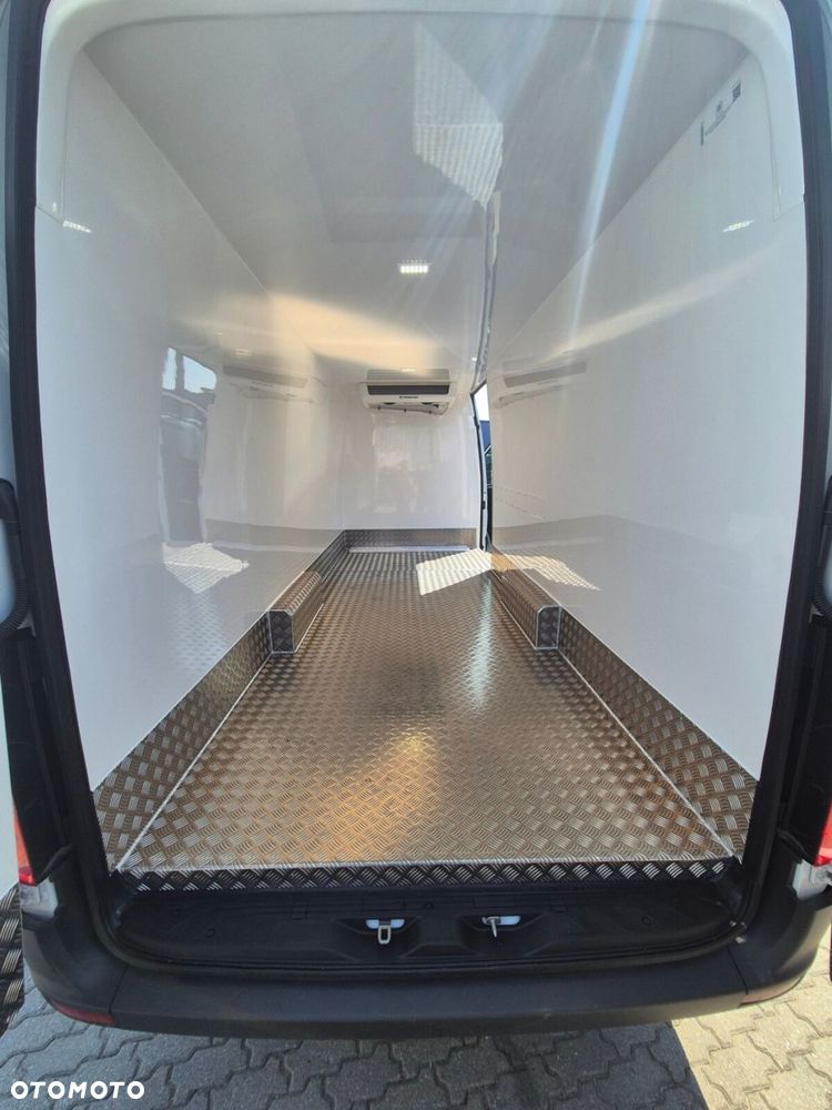 Mercedes-Benz Sprinter Sprinter - 10