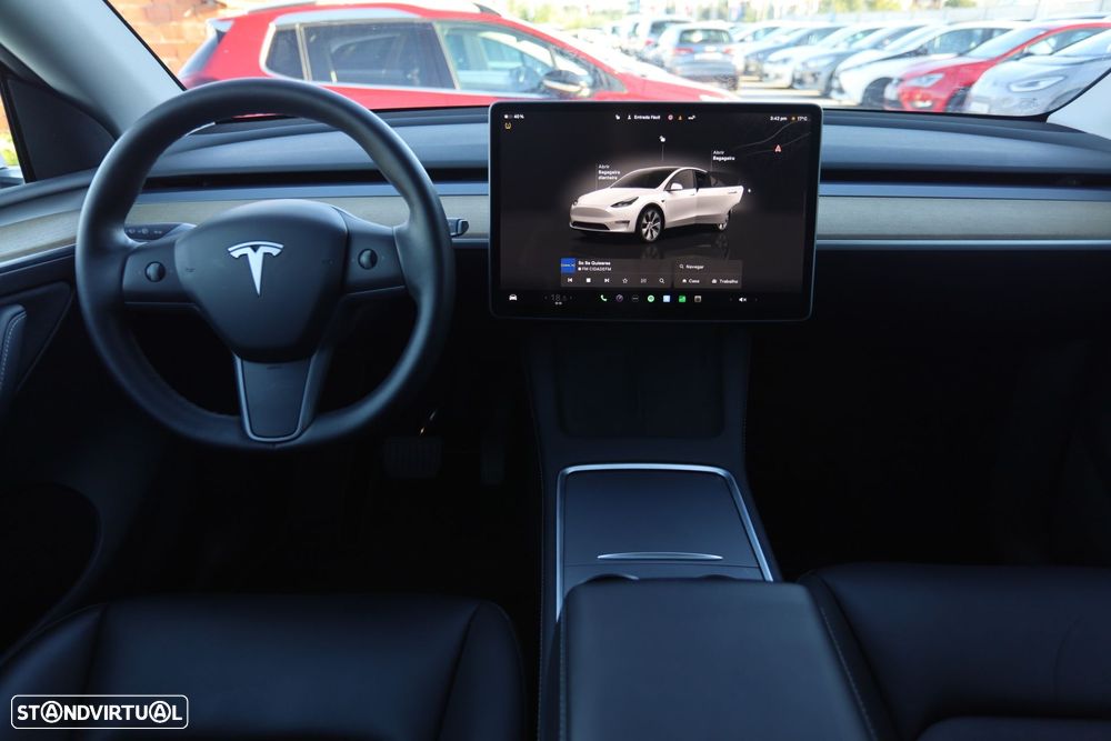 Tesla Model Y Long Range Dual Motor AWD - 16