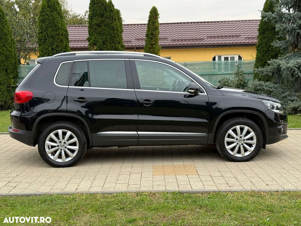 Volkswagen Tiguan 2.0 TDI DPF 4Motion BlueMotion Technology Exclusive - 19