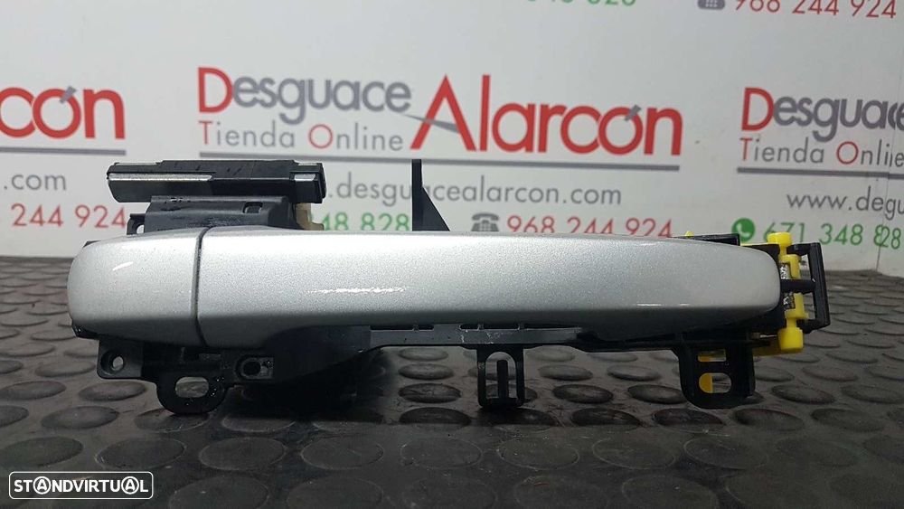 PUXADOR EXTERIOR FRENTE DIREITO TOYOTA VERSO COMFORT - 1