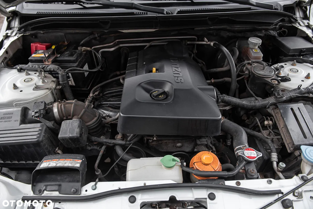 Suzuki Grand Vitara 2.0 De luxe - 30