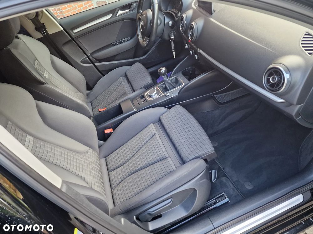 Audi A3 Sportback 2.0 TDI Attraction - 20