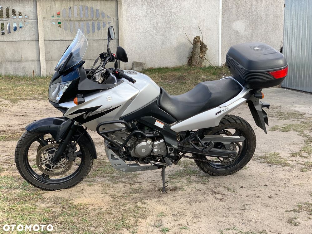 Suzuki V-STROM - 1