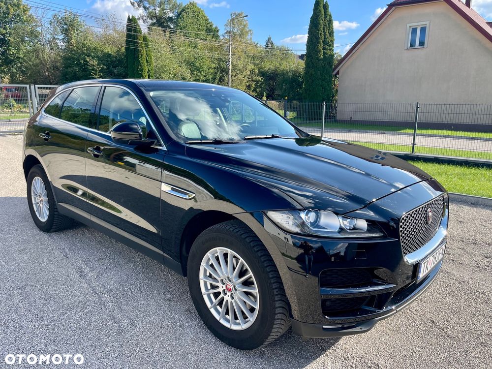 Jaguar F-Pace - 16